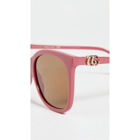 ❤️‍🔥‼️‼️ 24 HOUR SALE ‼️‼️‼️
GUCCI Dark Rose Sunglasses Authentic - Picture 6 of 12